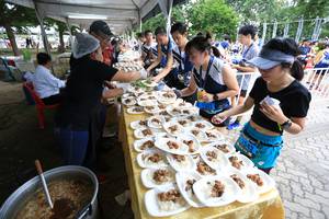 BIB: 1503
                            <button type="button" onclick="openModal(4726151)" class="btn btn-primary btn-sm float-right btn-popup" data-toggle="modal" data-target=".modal-high-quality">
                        <i class="fas fa-shopping-cart"></i> Add to Cart
                    </button>
                                            <button type="button" onclick="isThisMe(4726151, true)" class="btn btn-success btn-sm float-right btn-popup btn-isme hidden" data-toggle="tooltip" data-placement="bottom" title="นี่คือรูปของคุณใช่ไหม คลิกที่นี่เพื่อเอาเข้าอัลบั้ม">
                        <i class="fas fa-plus"></i> Add to album
                    </button>
                    <button type="button" onclick="isThisMe(4726151, false)" class="btn btn-warning btn-sm float-right btn-popup btn-isnotme hidden">
                        <i class="fas fa-ban"></i> Remove from album
                    </button>